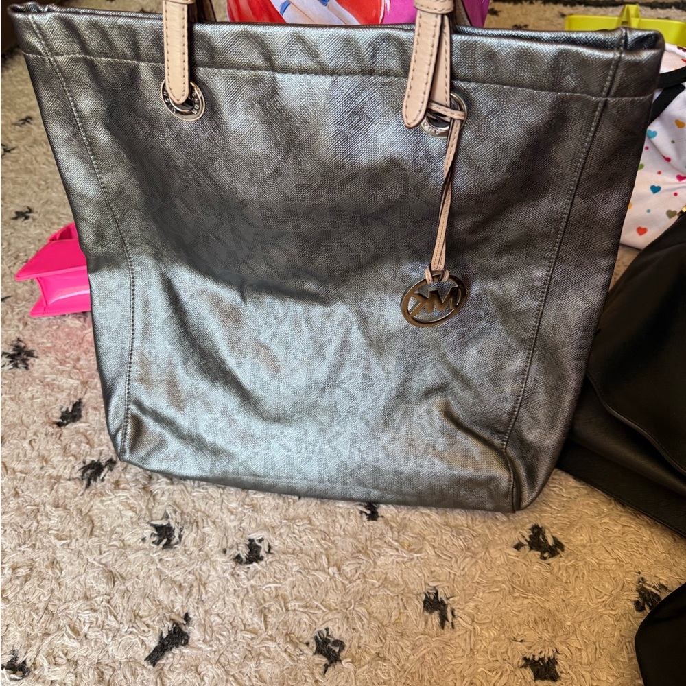 Michael Kors Silver Tote with Structured Design